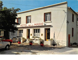 24 . N°200269 . SORGES . HOTEL DE LA MAIRIE . CPSM . 14,5 X 10,5 - Autres & Non Classés