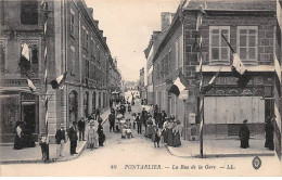 25 - PONTARLIER - SAN31834 - La Rue De La Gare - Pontarlier