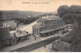 27 - CONCHES - SAN49586 - La Gare Vue Prise Du Talus - Conches-en-Ouche