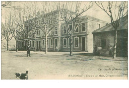 26. N°32542. ST DONAT.CHAMP DE MARS.GROUPE SCOLAIRE - Autres & Non Classés