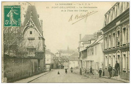 27.PONT DE L'ARCHE.n°70.LA GENDARMERIE ET LA PLACE DES CHAMPS - Pont-de-l'Arche