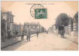 28 . N°49779 . Chateaudun . Rue D Orleans Les Ecoles - Chateaudun