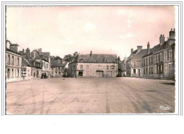 28.COURTALAIN.PLACE ARISTIDE BRIAND - Autres & Non Classés