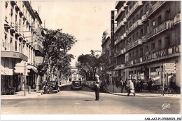 CAR-AAJP1-26-0077 - VALENCE - L'avenue Victor Hugo - Commerces - Valence