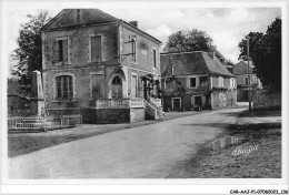 CAR-AAJP1-24-0069 - TOURTOIRAC - La Poste Et Le Monument Aux Morts - Autres & Non Classés