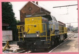 Photo Clabecq =  TRACTEUR  En  Gare - Treinen