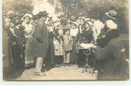 Carte-Photo - Groupe En Costumes - To Identify