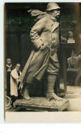 Carte-Photo - Atelier De François Cogné - Statue De Clemenceau - Esculturas