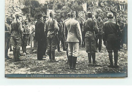 Guerre 14-18 Personnage - C. Battisti Ascolta La Sentenza Che ... - Oorlog 1914-18