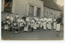 Carte Photo à Localiser - Une Fanfare - Concours De Gymnastique ? - A Identifier