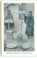 Iraq - Arab-Women Thrashing Rice In Mesopotamia, BASRAH - Iraq