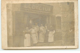 Carte Photo à Localiser - Employés, Bouchers Devant La Boucherie Lebreton - Tiendas