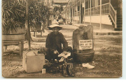 Indonésie - Chineesche Schoenlapper - Cordonnier Chinois - Indonesien