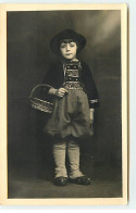 Carte-Photo - Enfant En Costume Breton - Bretagne