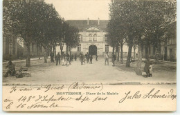 MONTESSON - Place De La Mairie Avec Vannier Au Travail - Montesson