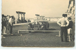 Carte Photo - Sport Automobile - Voiture Participant à Une Course Automobile - Autres & Non Classés