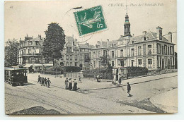 CHATOU - Place De L'Hôtel-de-Ville - Tramway - Chatou