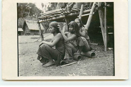 Indonésie - RPPC - Fillettes S'épouillant - Batak Women - Indonesien