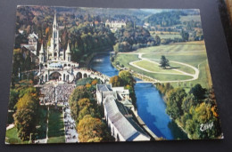 Lourdes - Vue Aérienne Sur La Basilique - Edition A. Doucet, Lourdes - Lourdes