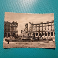 Cartolina Roma - Piazza Dell'Esedra E Fontana Delle Naidi. Viaggiata - Altri & Non Classificati