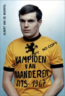 PHOTO CYCLISME REENFORCE GRAND QUALITÉ ( NO CARTE ), ALBERT VAN DE MOORTEL TEAM PEUGEOT 1967 - Cycling