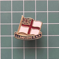 Badge Pin ZN013243 - Military Army Royal Navy Association Ship Wales Llandudno RNA - Militares