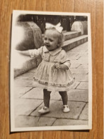 19519.  Fotografia D'epoca Bambina 1947 Italia - 9x6 - Anonymous Persons