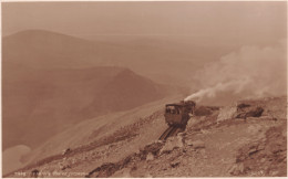 R298360 Near The Top Of Snowdon. Judges. No. 7449 - Monde