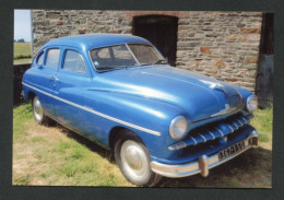 Carte-photo Moderne "Automobile Ford Vedette 1951" Usines Simca à Poissy - Passenger Cars