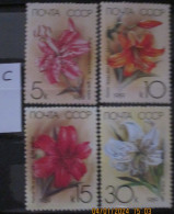 RUSSIA ~ 1989 ~ S.G. NUMBERS 5977 - 5980, ~ 'LOT C' ~ LILIES. ~ MNH #03665 - Unused Stamps