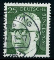 BRD DS HEINEM Nr 689 Gestempelt X76A23A - Used Stamps