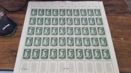 REF A4446 FRANCE  NEUF**  N°1069 VALEUR 500 EUROS BLOC - Unused Stamps