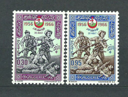 Argelia - Correo Yvert 428/9 * Mh - Algérie (1962-...)