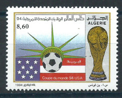 Argelia Correo Yvert 1058 ** Mnh Deportes - Fútbol - Algeria (1962-...)