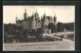 AK Schwerin, Blick Zum Schloss  - Schwerin