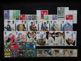 GRAN BRETAGNA - Serie Complete Anni '80 - Nuovi ** (sottofacciale) + Spese Postali - Unused Stamps