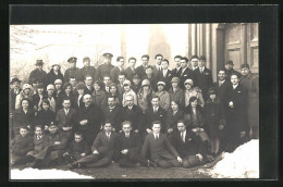 Foto-AK Tschaslau / Caslav, Gruppenfoto Im Winter 1929  - Tchéquie