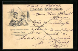 AK Reklame Cacao Suchard, Grand Prix Exposition Universelle Paris 1900, Knabe Lässt Sein Brüderchen Vom Kakao Naschen  - Culturas