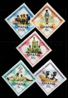 GHA-13- GHANA- 1972 - MNH - SC#:460-464 - SCOUTS- 65TH ANNIV. OF THE INTERNATIONAL BOY SCOUT MOVEMENT - Ghana (1957-...)