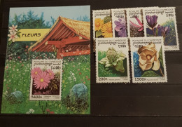 CAMBODIA  FLOWERS SET &BLOCK MNH - Kambodscha