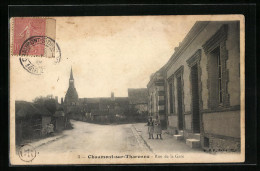 CPA Chaumont-sur-Tharonne, Rue De La Gare, Vue De La Rue  - Autres & Non Classés