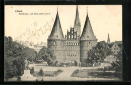 AK Lübeck, Holstentor Und Bismarckdenkmal  - Luebeck