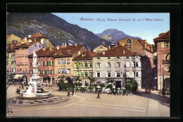 Cartolina Bolzano, Piazza Vittorio Emanuele III. Con L`Hotel Grifone  - Bolzano (Bozen)