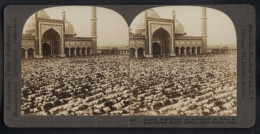 Stereo-Fotografie Keystone View Co., Meadville, Ansicht Delhi, Fromme Mohamedaner Zum Gebet An Der Jama Masjid Moschee  - Stereoscopic