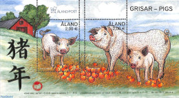 Aland 2018 Pigs S/s, Mint NH, Nature - Various - Cattle - New Year - Año Nuevo