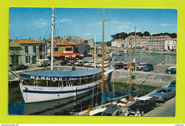 17 ILE DE RE N°83 St Martin Le Port En 1971 Bateau Glacier DOUX ZEPHYR Citroën Ami 6 DS 2CV Traction 2 Tons Renault 4L - Ile De Ré