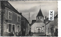 10 . Aube   :  Avirey : Place De L ' église . - Otros & Sin Clasificación