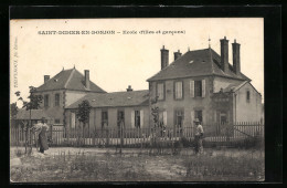 CPA Saint-Didier-en-Donjon, Ecole  - Autres & Non Classés