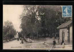 CPA Bellenaves, Champ De Foire Et Avenue Michelet  - Otros & Sin Clasificación