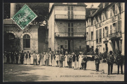 CPA Bourbon-L`Archambault, Fête Des Baigneurs  - Bourbon L'Archambault